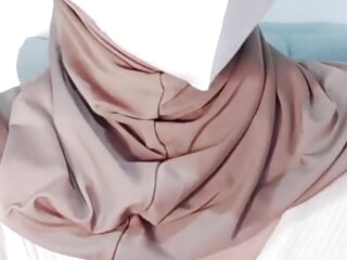 Ngentot Catholic Blistering Hijab